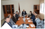 Ministri i Manjani prezanton drejtoreshën e re të IEVP “Ali Demi”