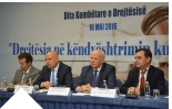 Dita e Drejtësisë, Ministri Manjani në takimin “Drejtësia në Këndvështrimin Kushtetues”.