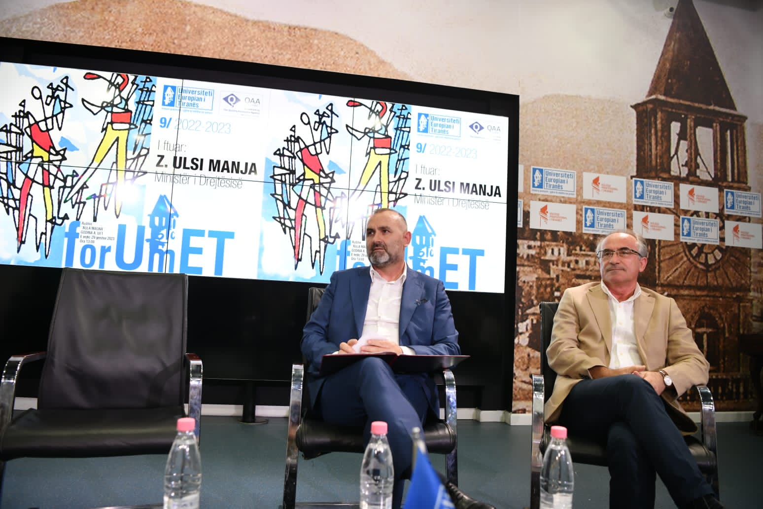 Ministri i Drejtësisë i ftuar në Universitetin Europian të Tiranës ku bashkë me studentë e pedagogë diskutuan për mbrojtjen e pronës
